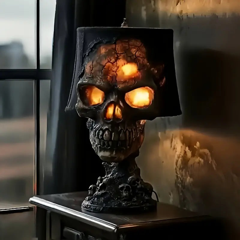 Mortis™ – Molten Skull Lava Lamp